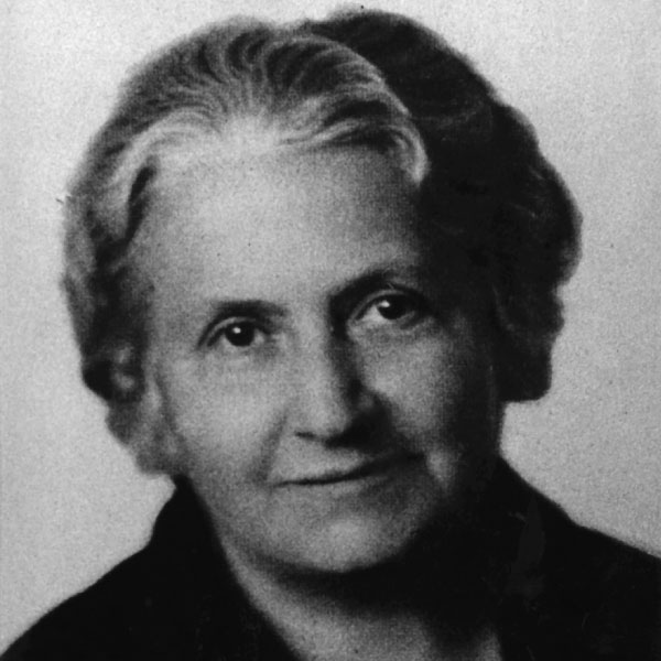 MARIA-MONTESSORI-2